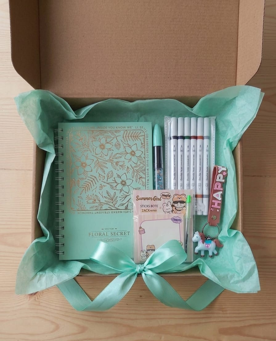 "Floral Secret" Premium Gift Box by MOHA